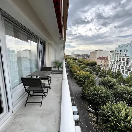 Spacieux Avec Terrasse Cathedrale Апартаменты *