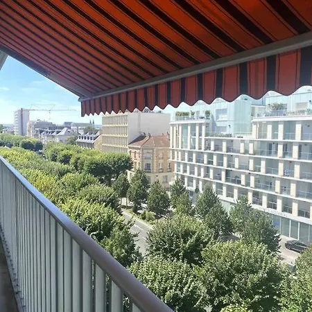 Апартаменты Spacieux Avec Terrasse Cathedrale Реймс